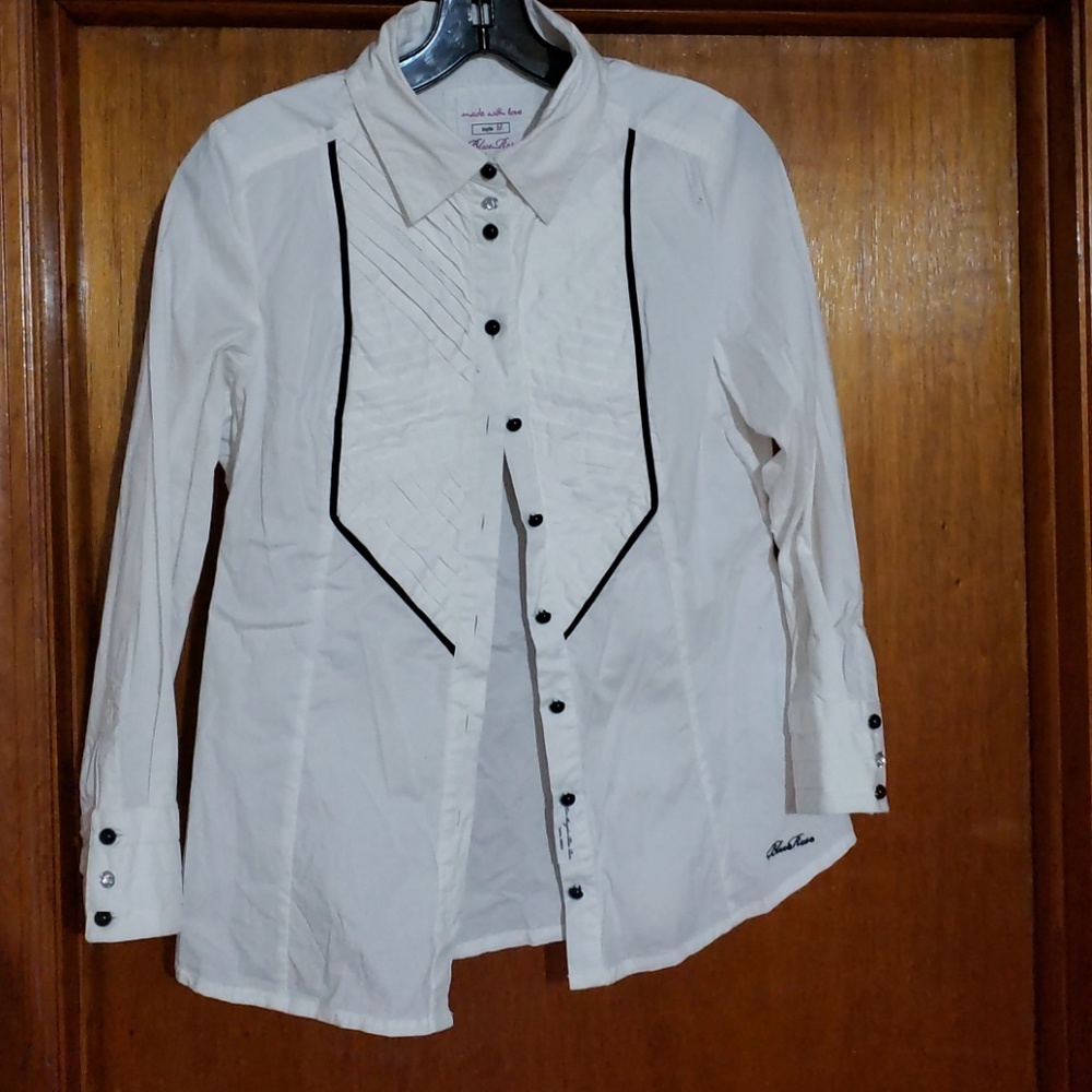 Italian top lovely button down with lots of detail